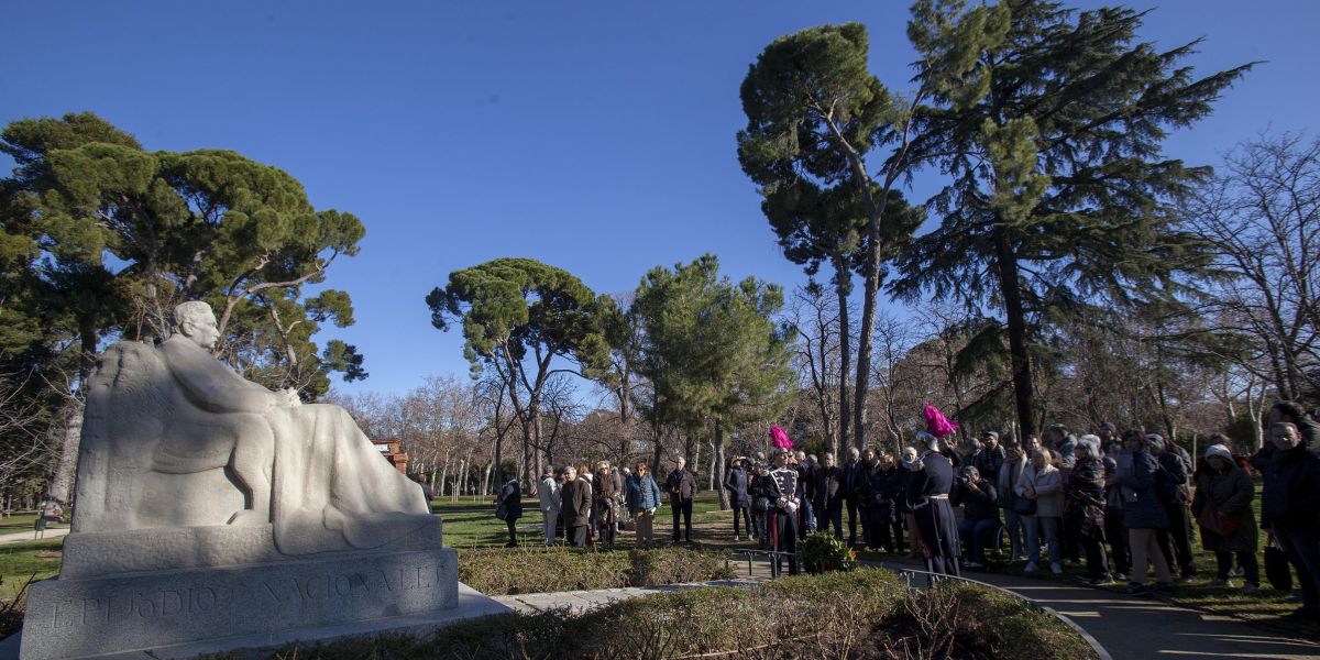 Presentación del programa cultural Madrid es Galdós en El Retiro