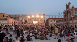 La Plaza en Verano