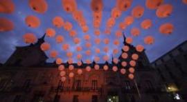 "Constelaciones" en la Plaza de la Villa 