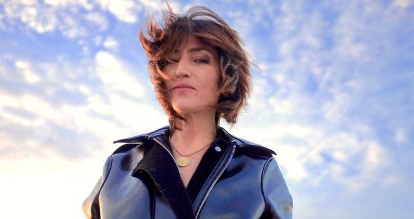 Joan as Police Woman