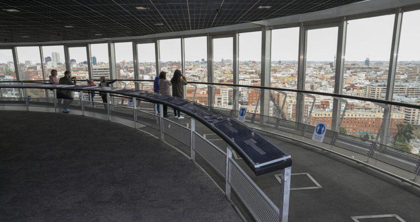 Faro de Moncloa 