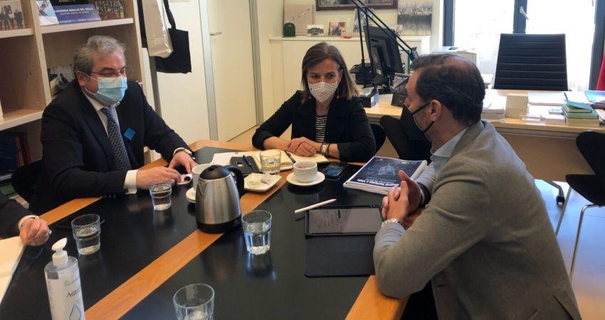 El Ayuntamiento y la Organización Mundial del Turismo trabajarán en estrategias comunes para la recuperación del sector en Madrid